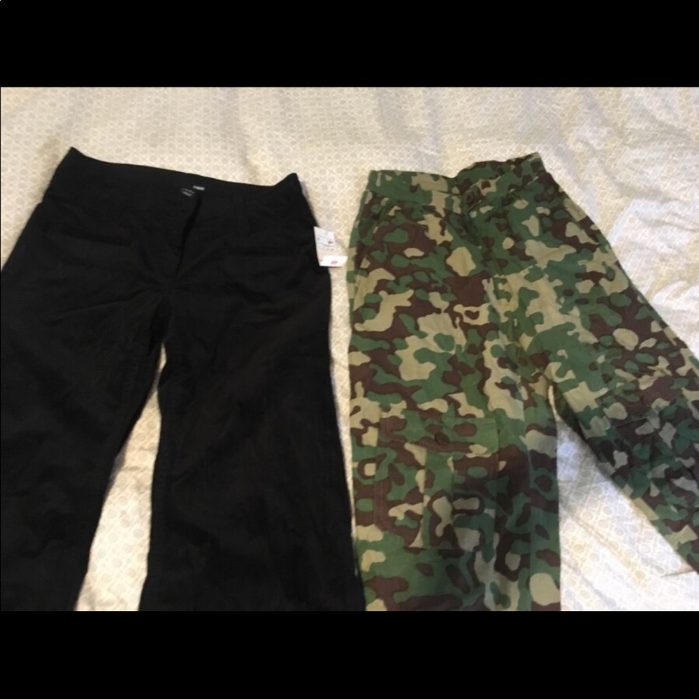 💜 BNWT women’s duo H N M and army pants size 4!!
